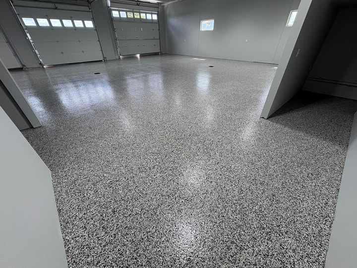 Gray Flake Epoxy Garage